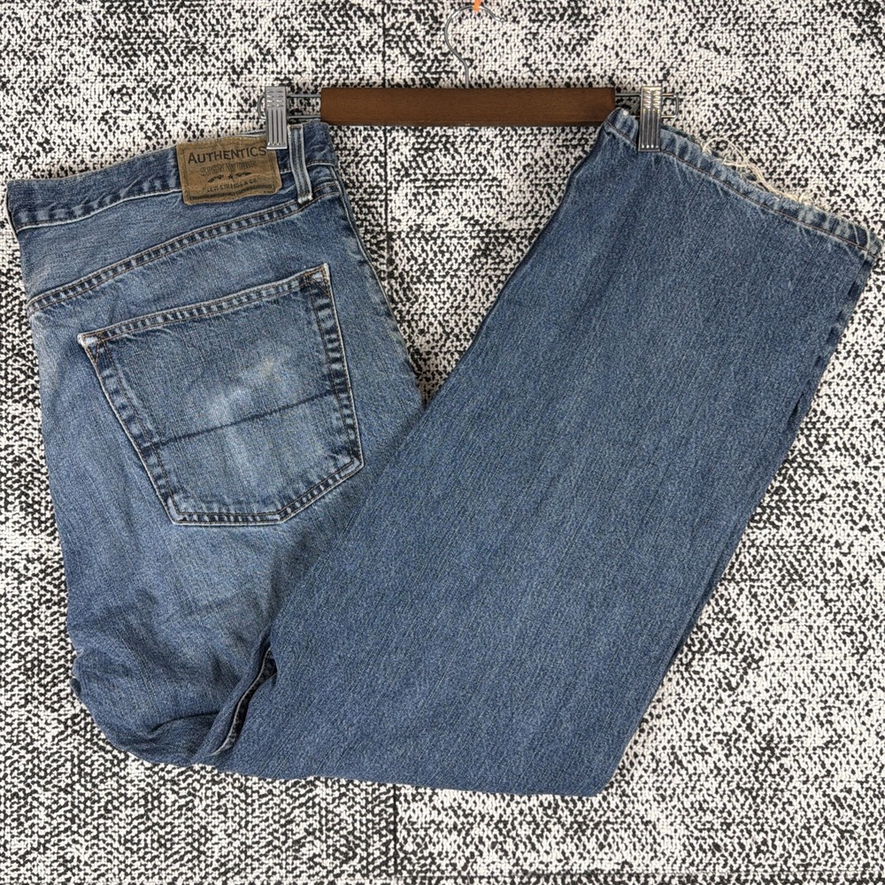 Levis‎ Authentics Signature Straight Jeans Mens 38 X 30 (FITS 39 X 30) Worn Hems